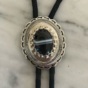 Western cowboy bolo necktie pendant necklace with oval black stone